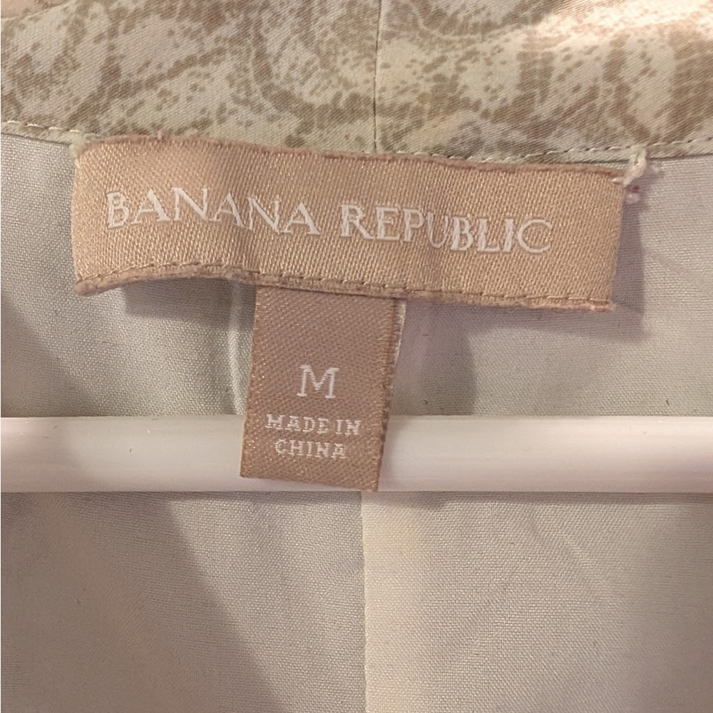 Banana Republic Light Tan Top
